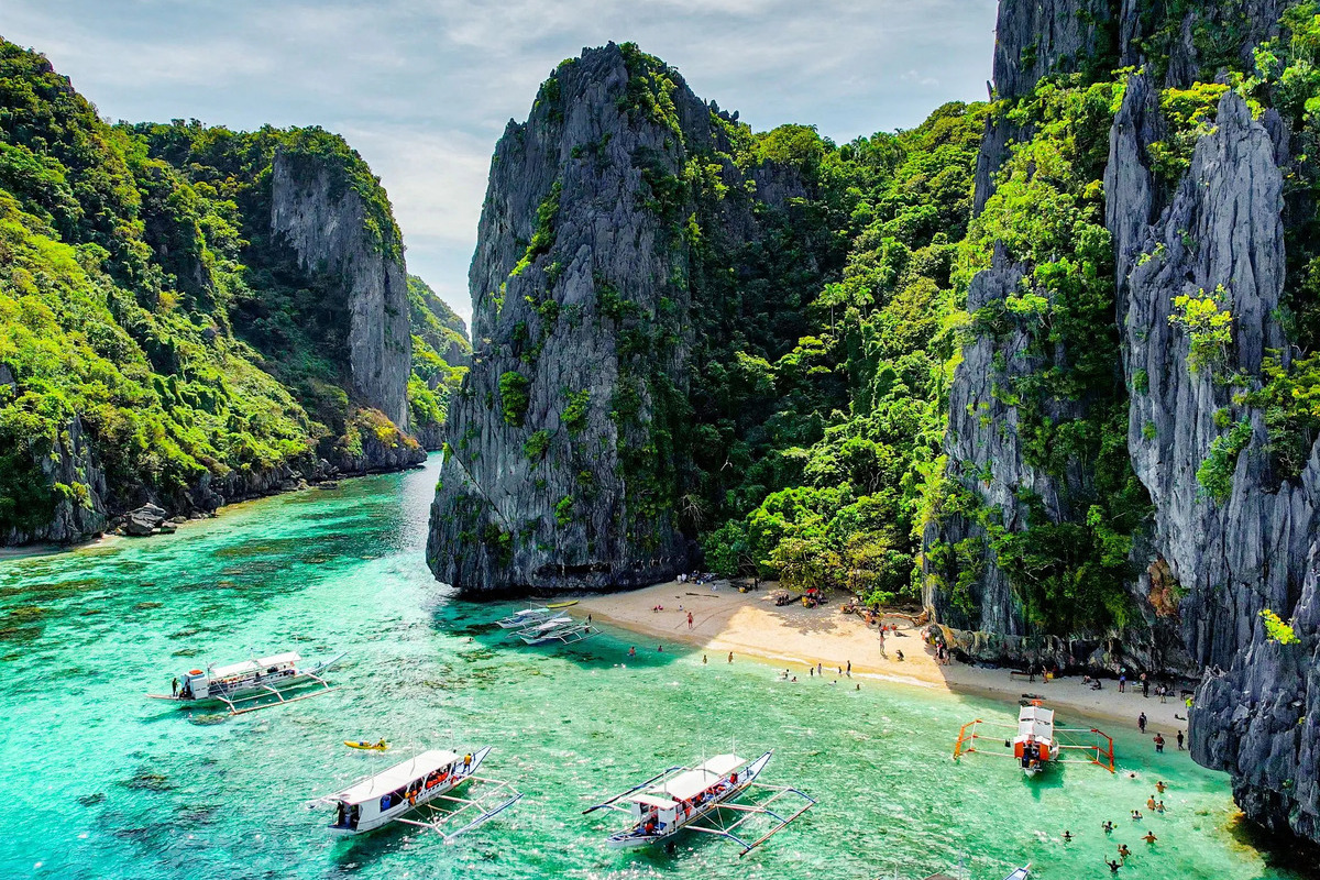 Philippines Island Paradise